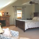 The Porch And Pillow